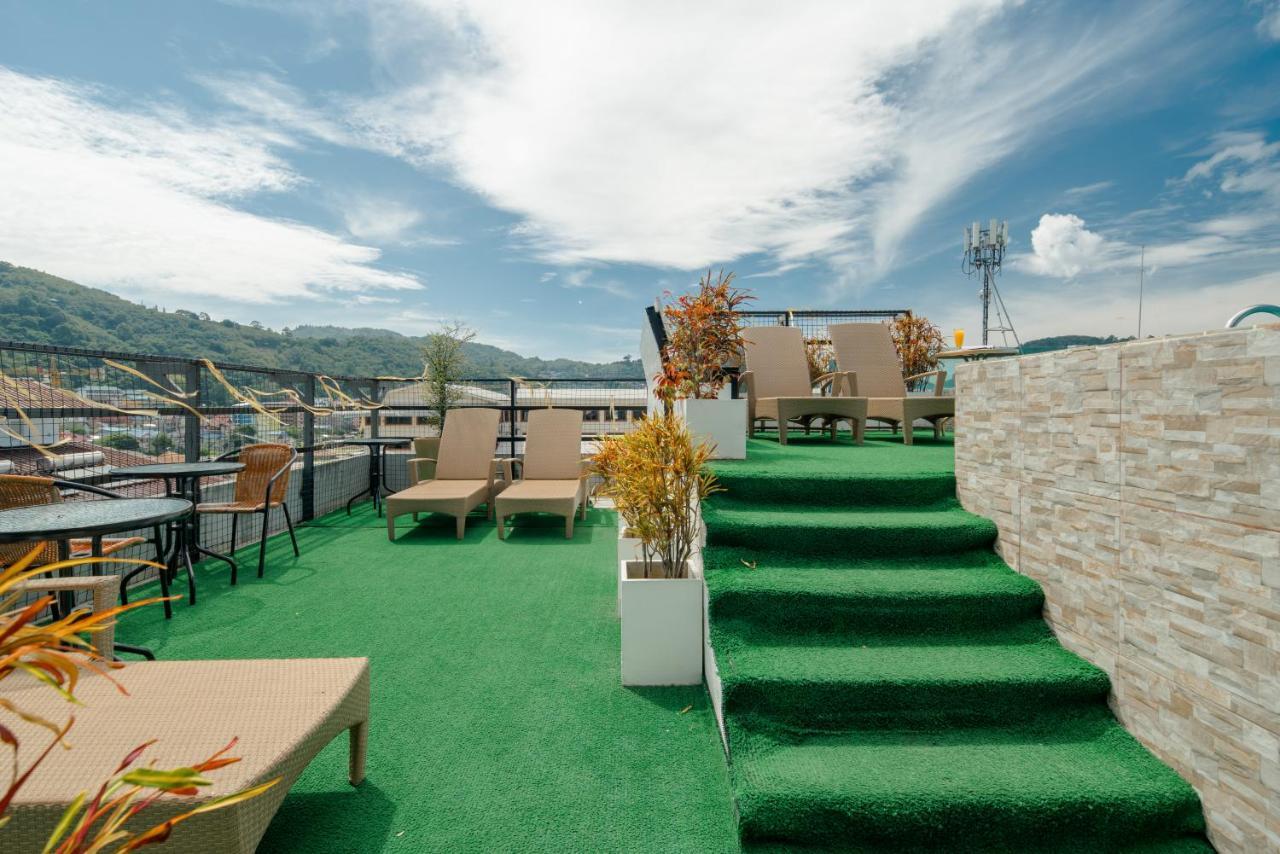 Patong Buri 3* Phuket